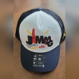 Jordan Trucker Hat Mens Adjustable Air Jordan Jamming Frequency Nike Rise Cap